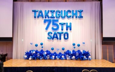 75周年イベントステージバルーン装飾